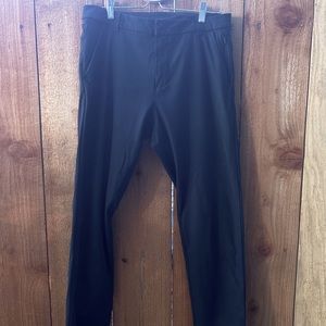 Men’s Lulu pants